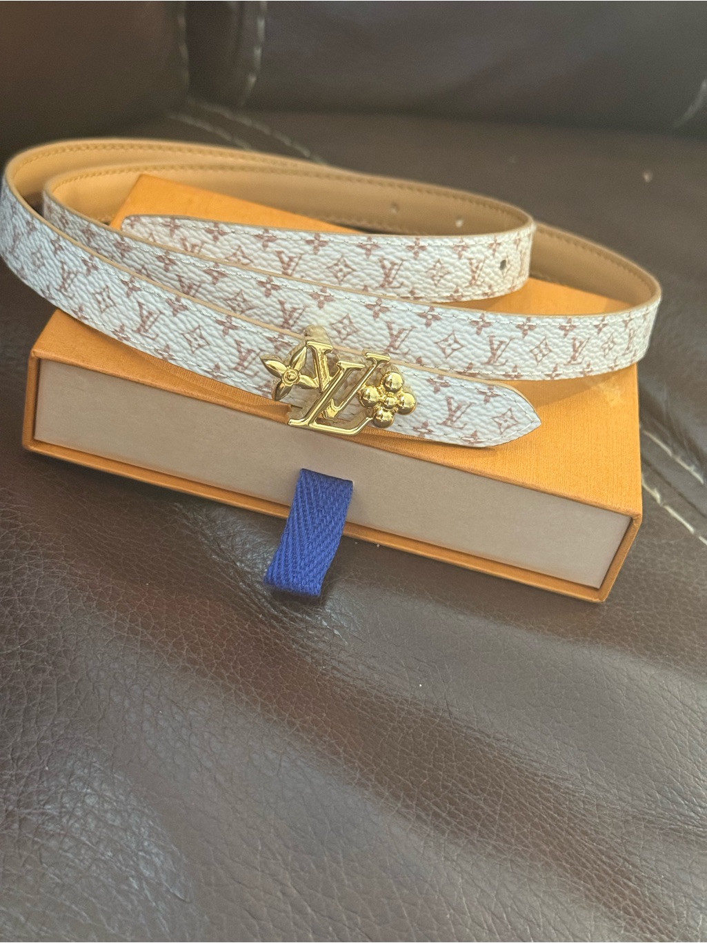 Authentic Louis Vuitton White And Pink Monogram Slim Belt With Gold Lv Emblem